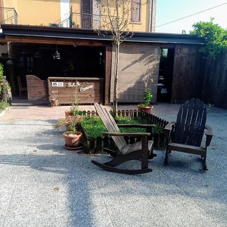 רומאנו די לומברדיה Pirola Music Ranch Guest House B&B מראה חיצוני תמונה